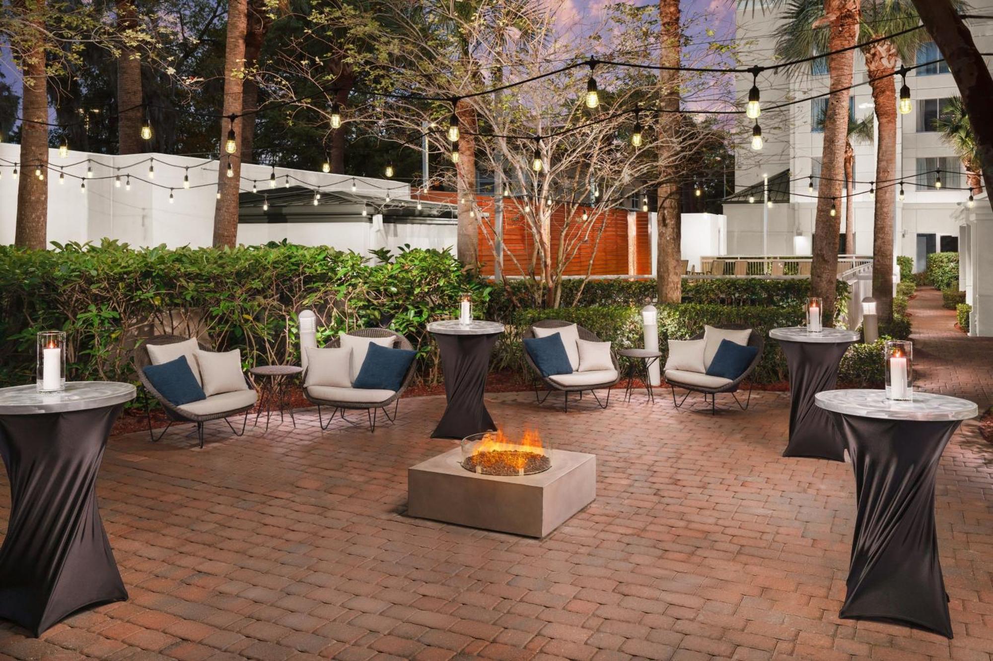 Courtyard By Marriott Orlando Downtown Otel Dış mekan fotoğraf